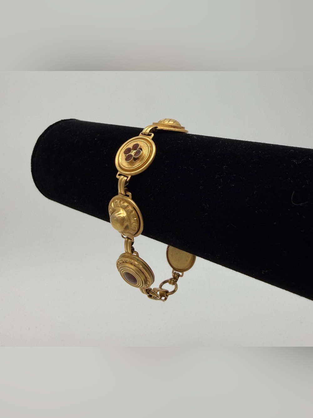 Vintage 1970s/80s Gold-Tone Medallion Link Bracelet